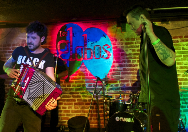 Fermin+Muguruza+in+concert+in+Los+Angeles.