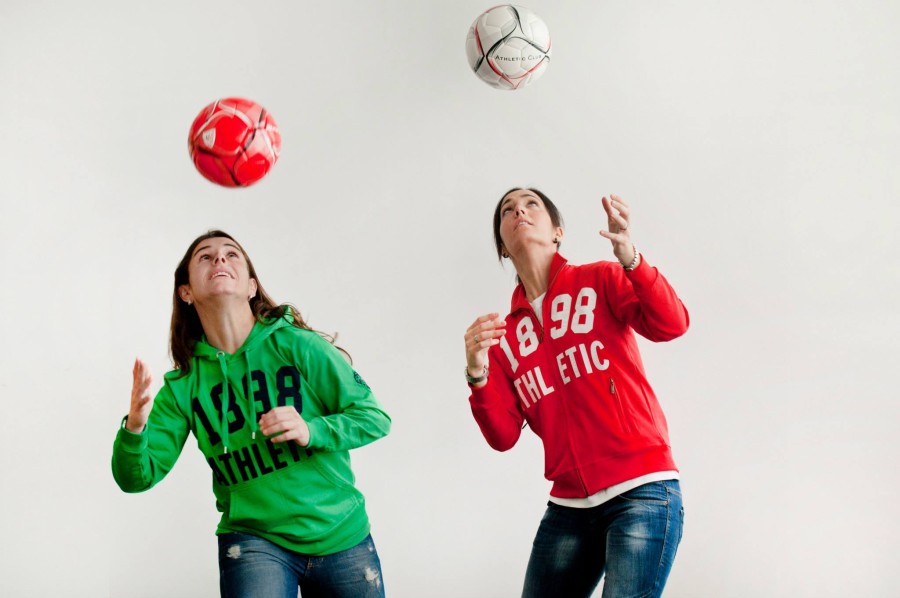 The+women%27s+team+of+Athletic+Bilbao+will+be+teaching+a+youth+soccer+camp.